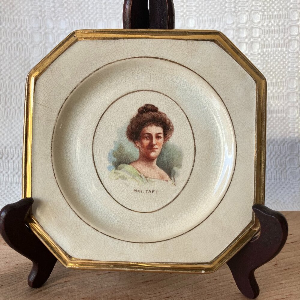Mrs. Taft Portrait Plate • Imperial China • Early 1900s First Lady Commemo